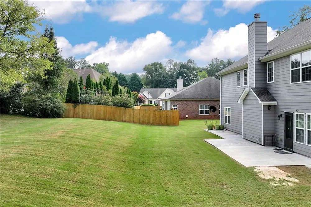2679 Heritage Oaks Circle Dacula, GA 30019