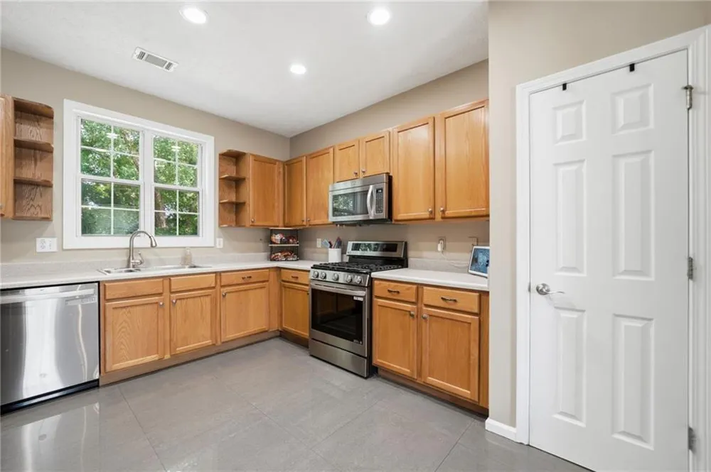 406 Cobalt Valley Lane Canton, GA 30114