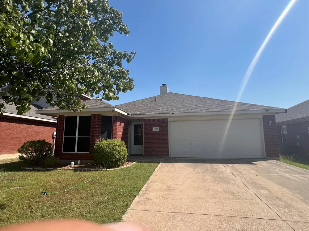 2332 Rushing Springs Fort Worth, TX 76118