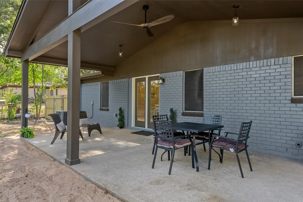 121 E Dawn Drive Robinson, TX 76706