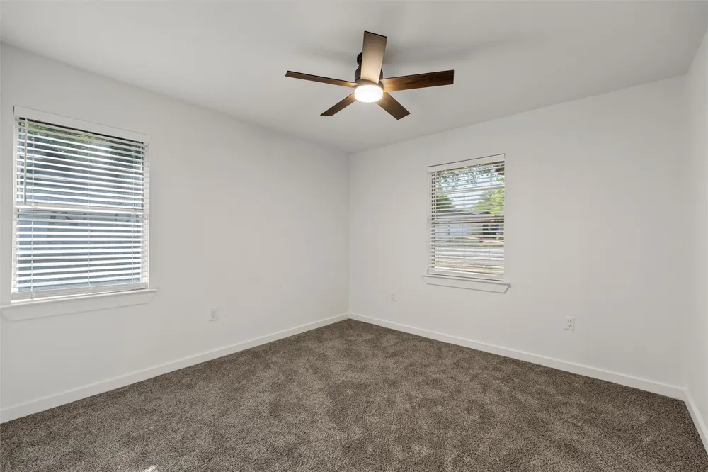121 E Dawn Drive Robinson, TX 76706