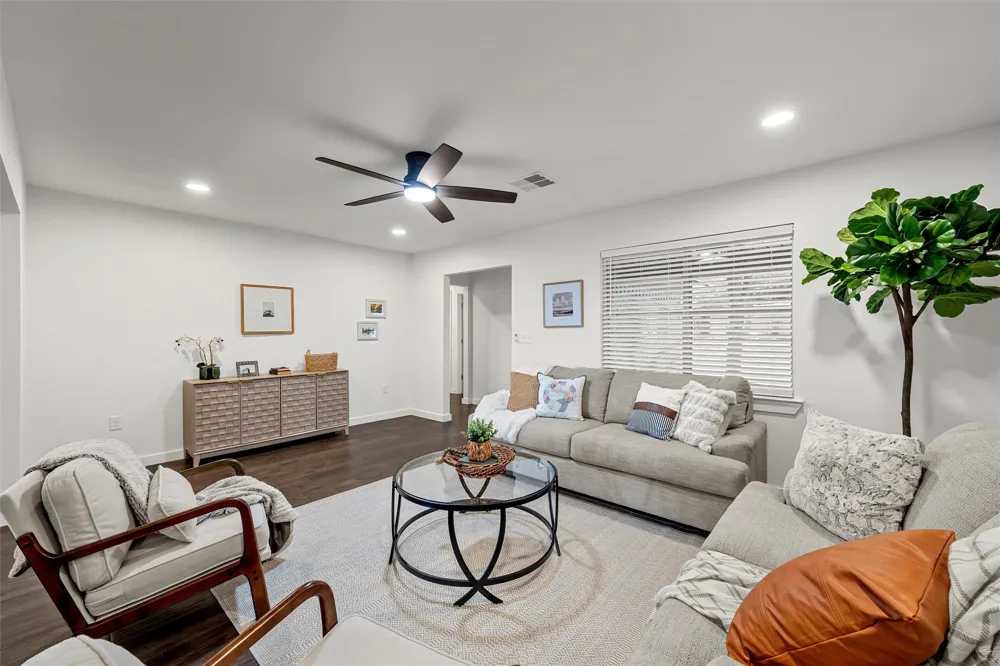 121 E Dawn Drive Robinson, TX 76706