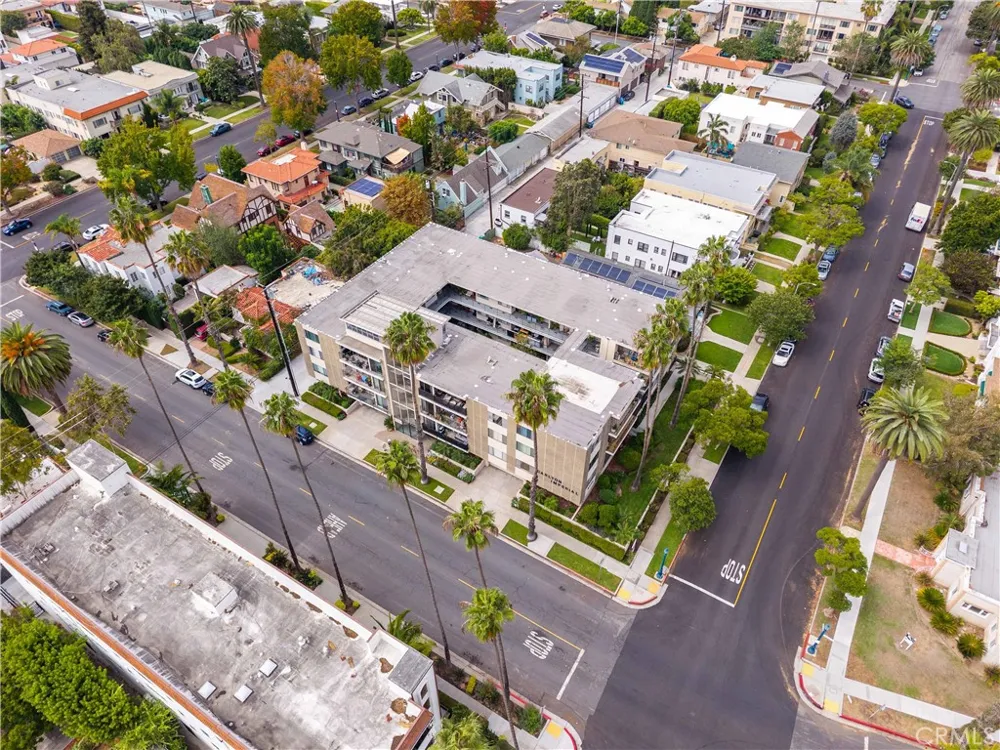 2772 E 2nd Street #E2 Long Beach, CA 90803