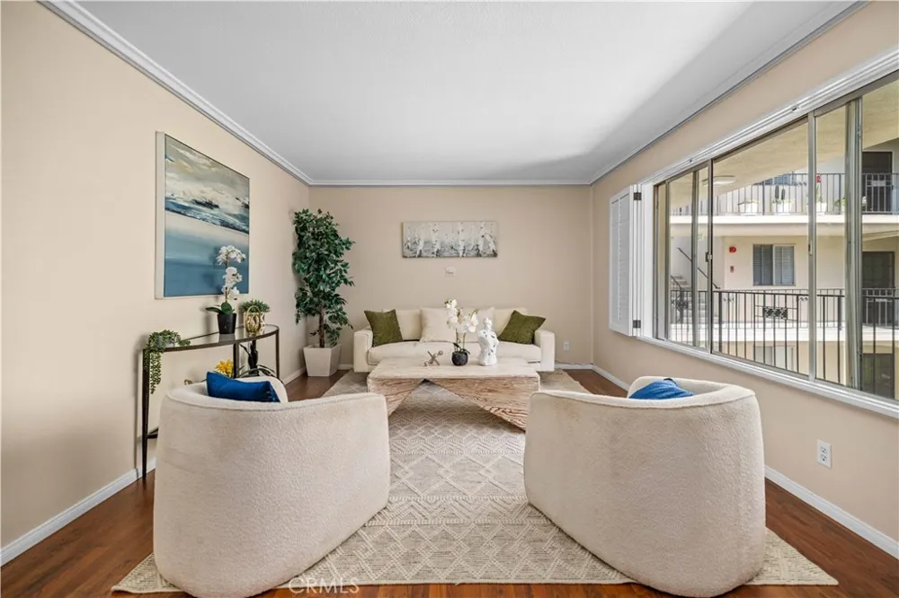 2772 E 2nd Street #E2 Long Beach, CA 90803