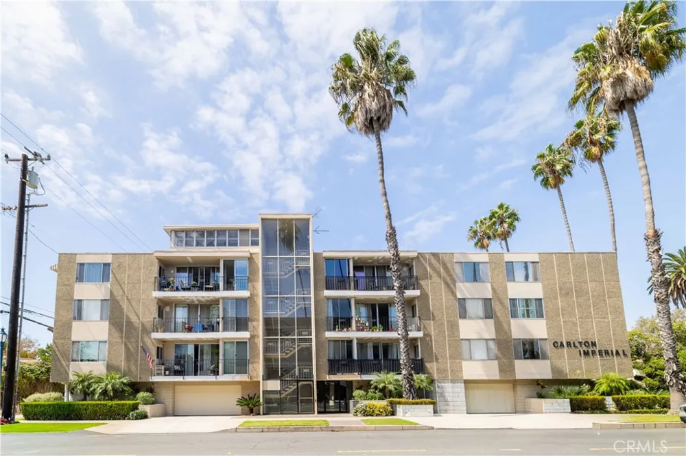 2772 E 2nd Street #E2 Long Beach, CA 90803