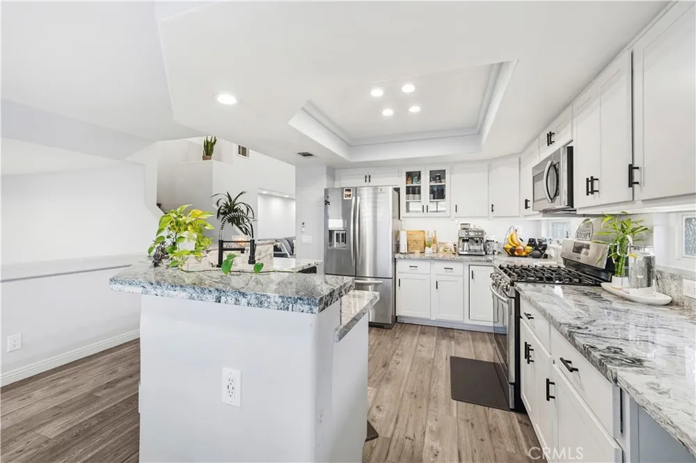 37502 Park Forest Court Palmdale, CA 93552