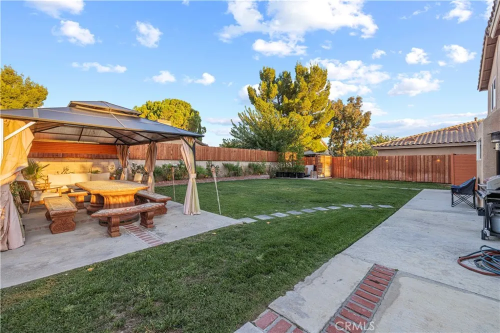 37502 Park Forest Court Palmdale, CA 93552
