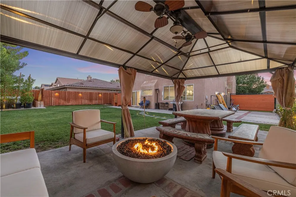 37502 Park Forest Court Palmdale, CA 93552