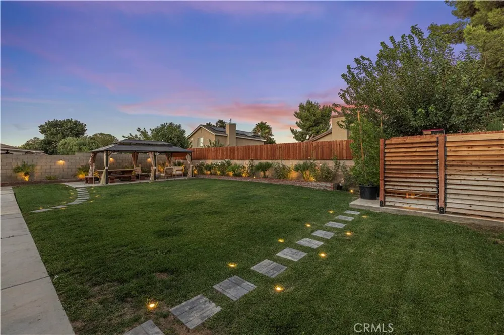 37502 Park Forest Court Palmdale, CA 93552