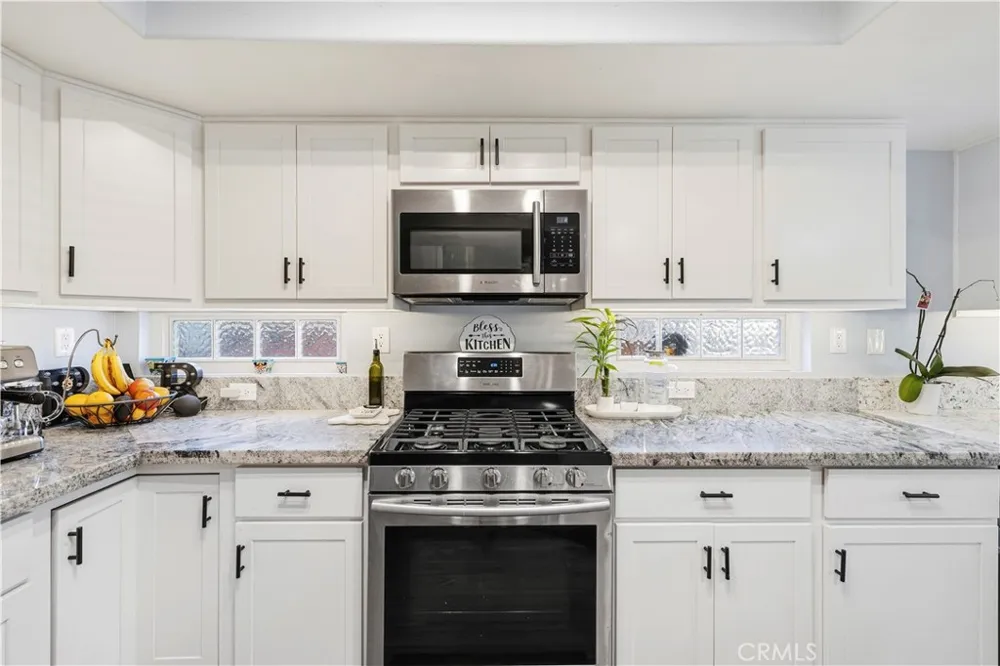 37502 Park Forest Court Palmdale, CA 93552