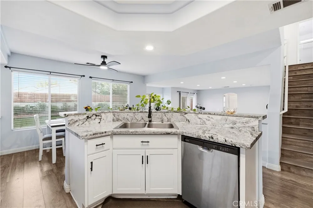 37502 Park Forest Court Palmdale, CA 93552