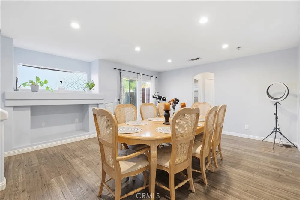 37502 Park Forest Court Palmdale, CA 93552