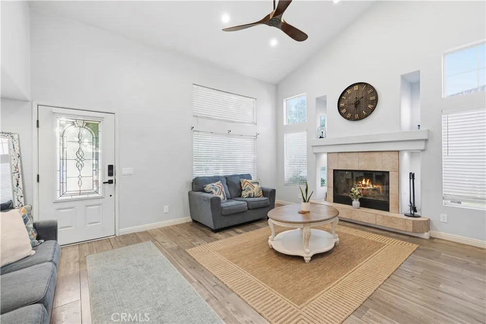37502 Park Forest Court Palmdale, CA 93552