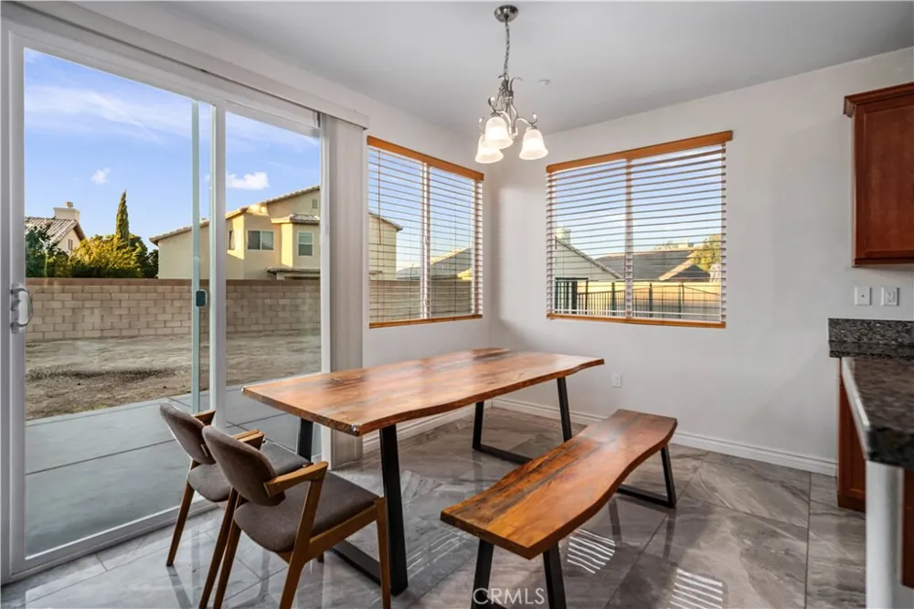 4133 W Avenue J7 Lancaster, CA 93536