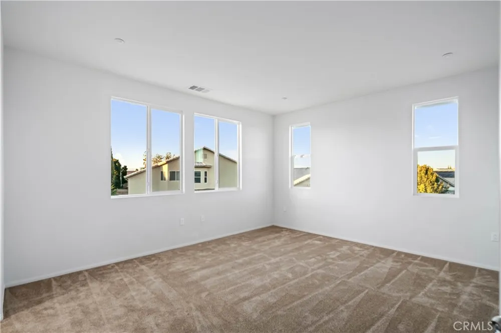 4133 W Avenue J7 Lancaster, CA 93536