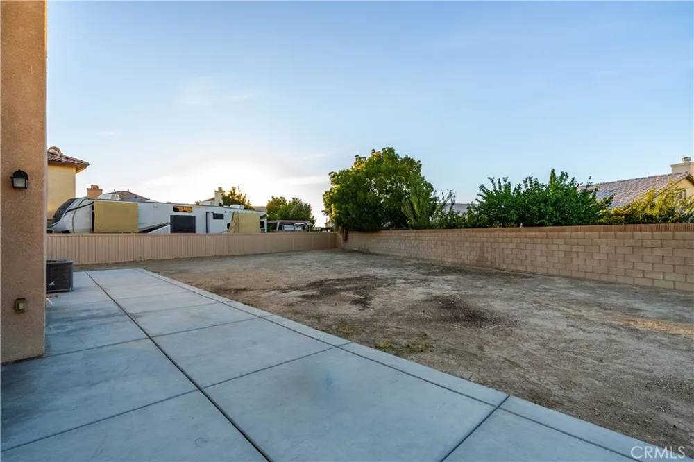 4133 W Avenue J7 Lancaster, CA 93536