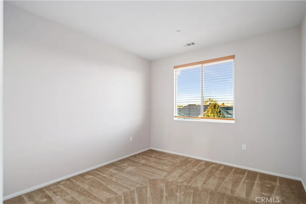 4133 W Avenue J7 Lancaster, CA 93536