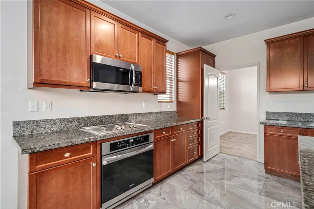 4133 W Avenue J7 Lancaster, CA 93536