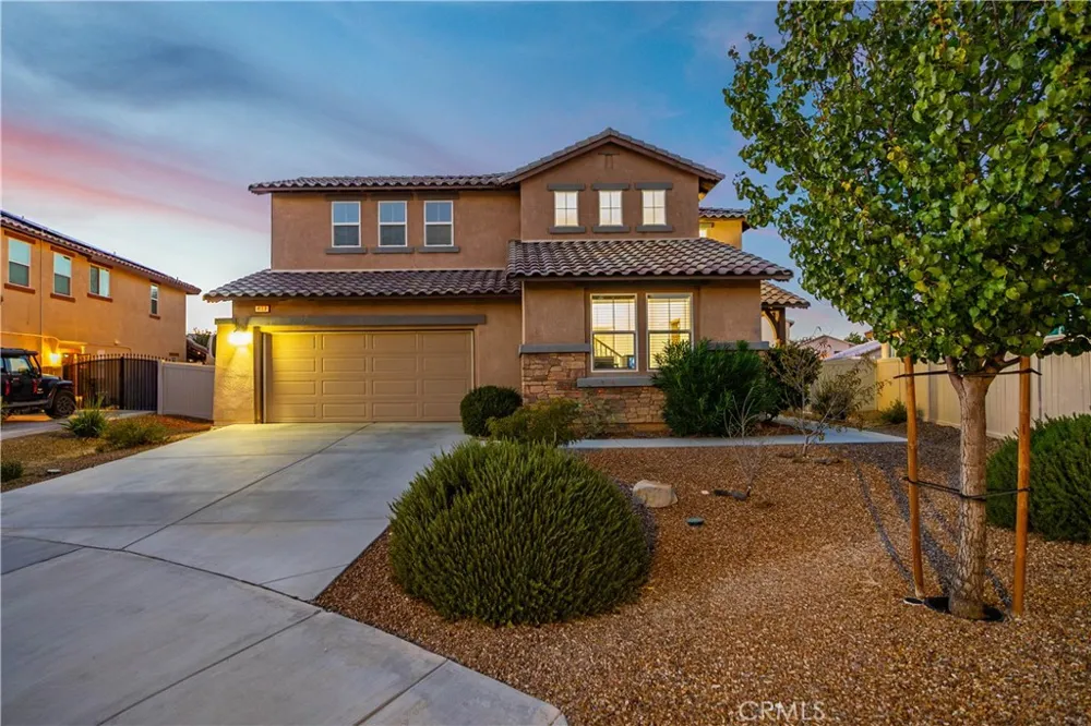 4133 W Avenue J7 Lancaster, CA 93536