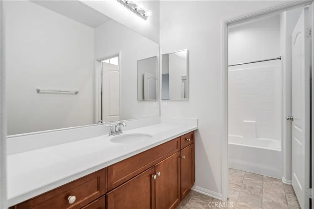 4133 W Avenue J7 Lancaster, CA 93536