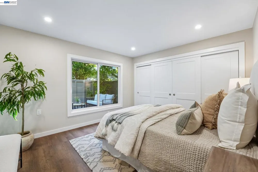2749 Pine Knoll Drive ##2 Walnut Creek, CA 94595