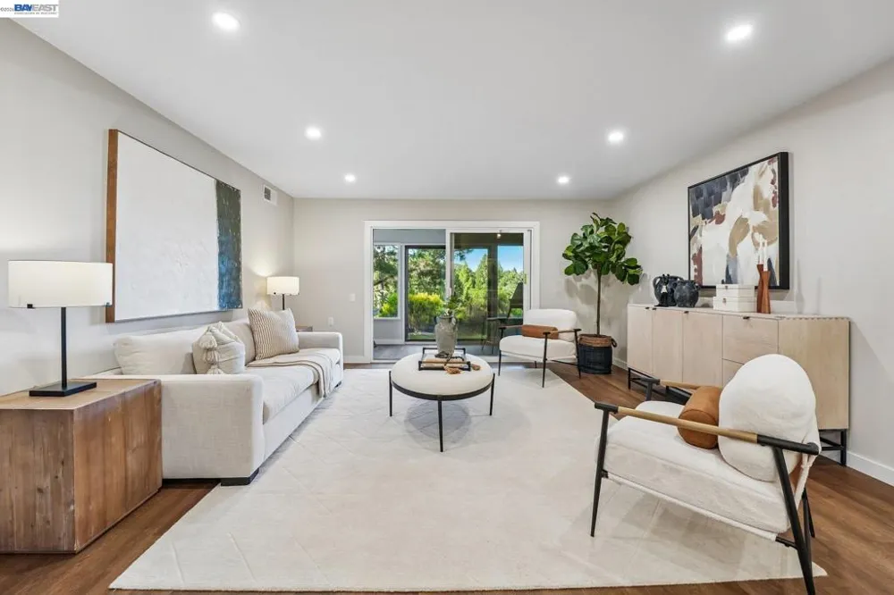 2749 Pine Knoll Drive ##2 Walnut Creek, CA 94595