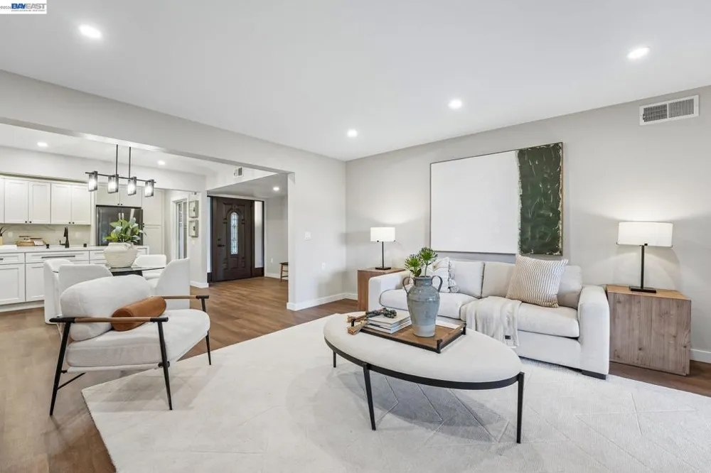 2749 Pine Knoll Drive ##2 Walnut Creek, CA 94595
