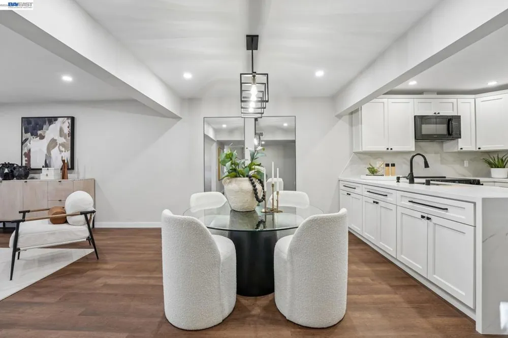 2749 Pine Knoll Drive ##2 Walnut Creek, CA 94595