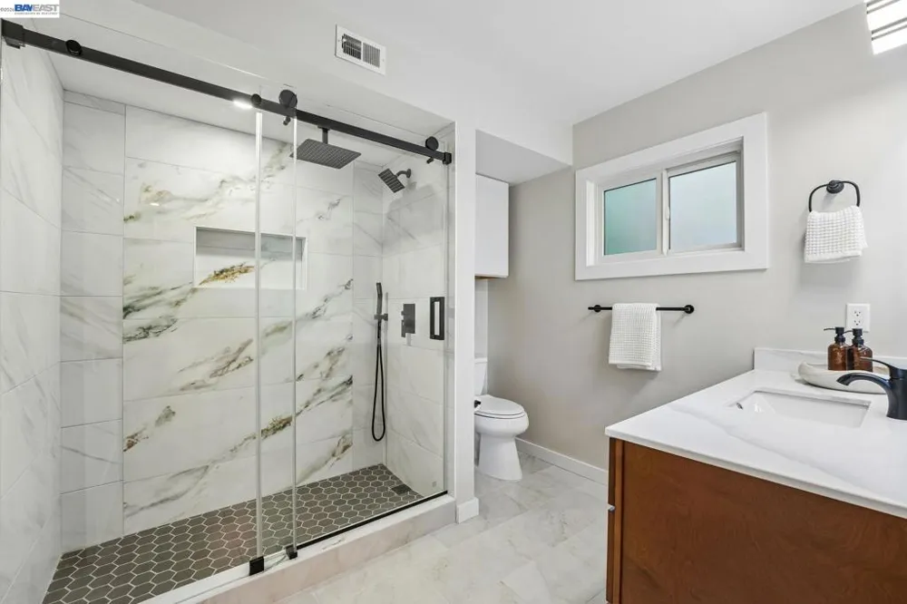 2749 Pine Knoll Drive ##2 Walnut Creek, CA 94595