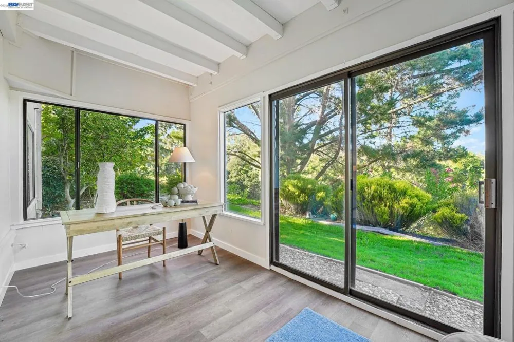 2749 Pine Knoll Drive ##2 Walnut Creek, CA 94595