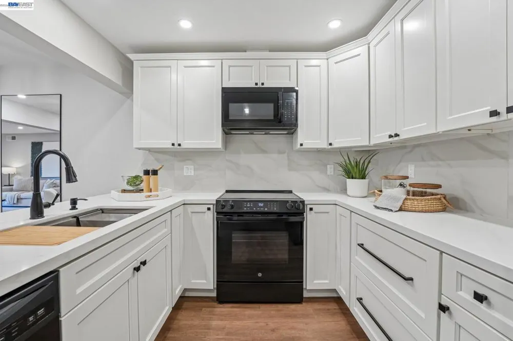 2749 Pine Knoll Drive ##2 Walnut Creek, CA 94595