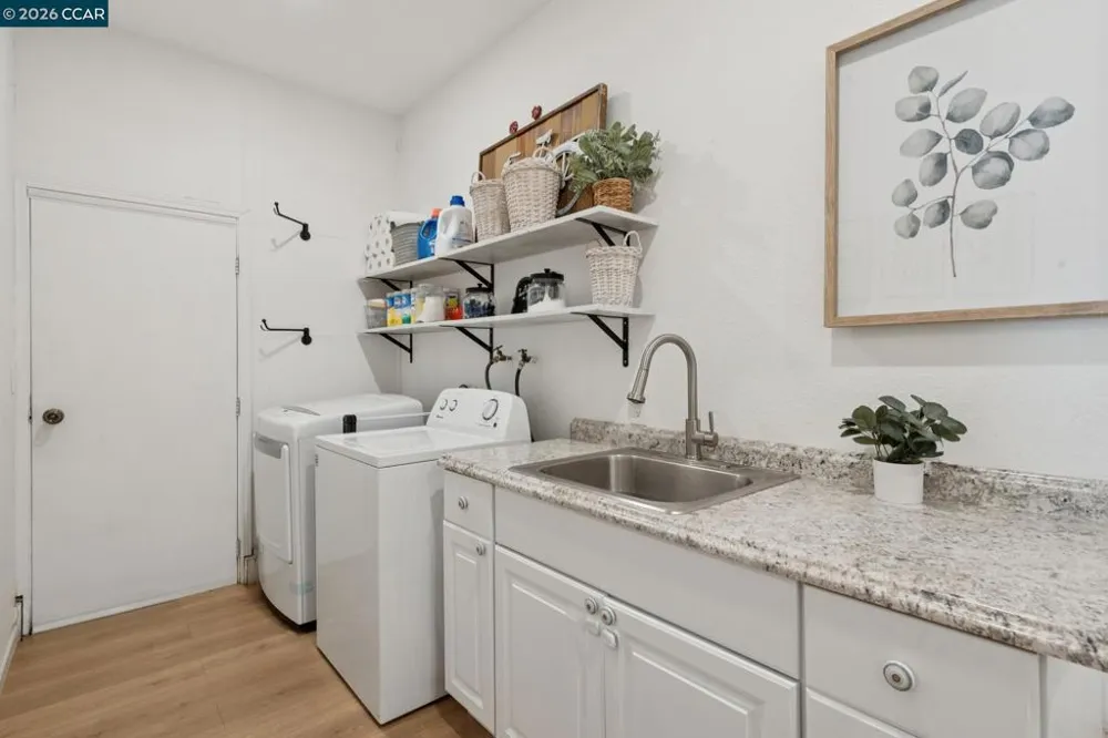 837 Tully Way Concord, CA 94518