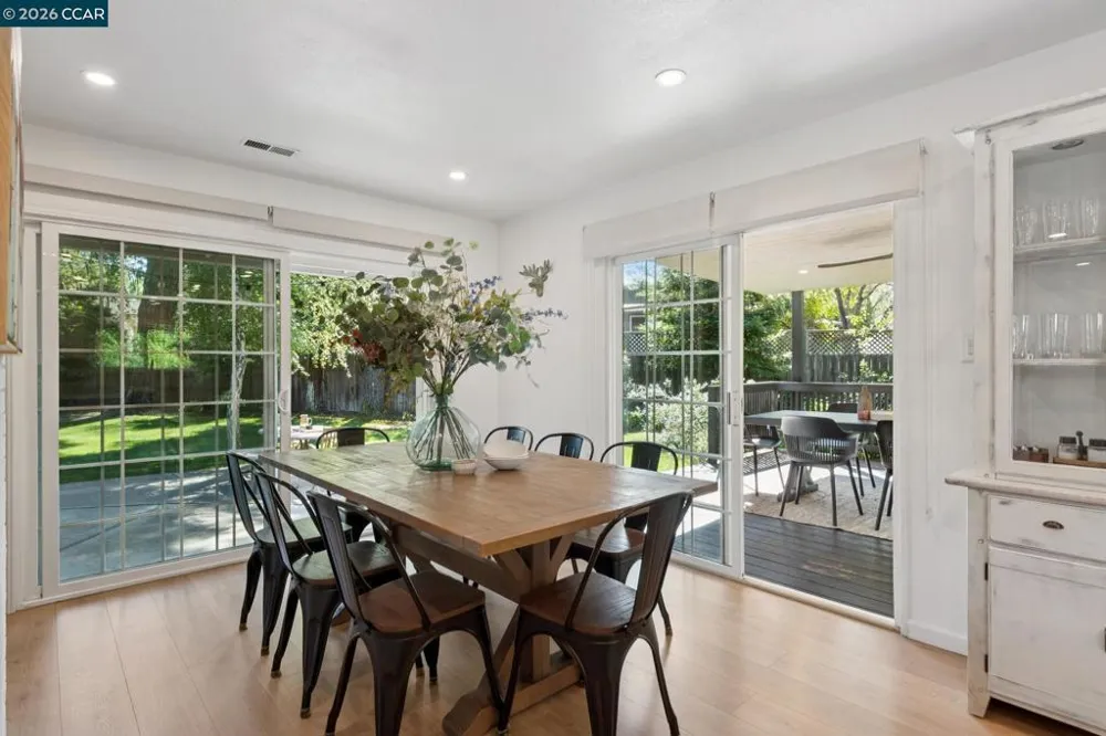 837 Tully Way Concord, CA 94518