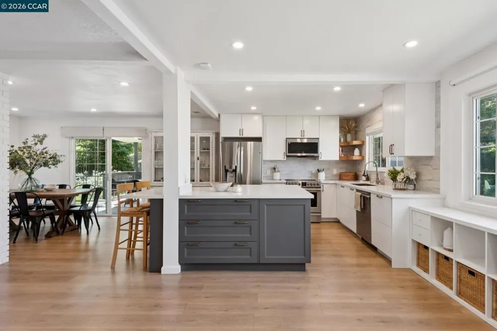 837 Tully Way Concord, CA 94518