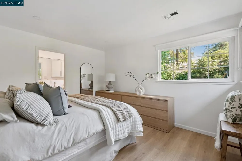 837 Tully Way Concord, CA 94518