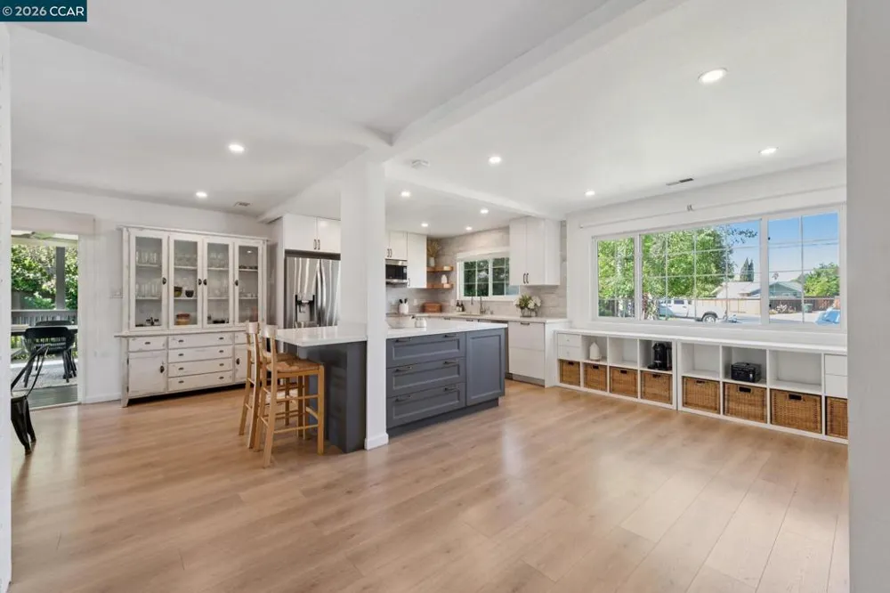 837 Tully Way Concord, CA 94518