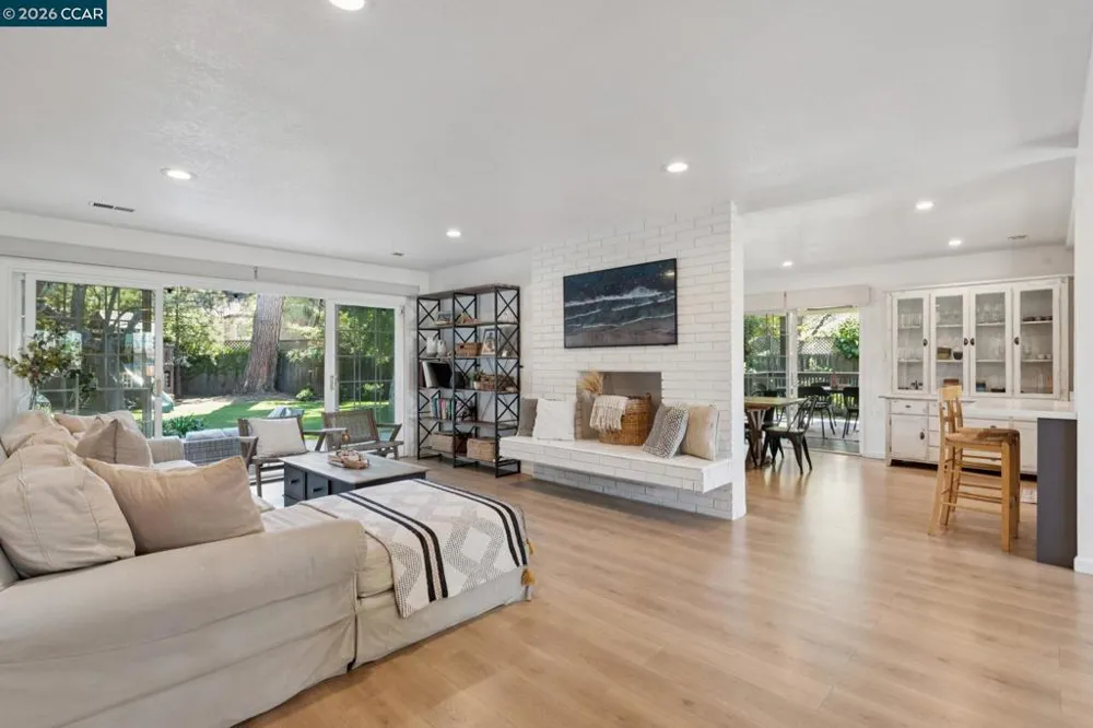 837 Tully Way Concord, CA 94518