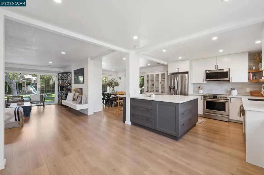 837 Tully Way Concord, CA 94518