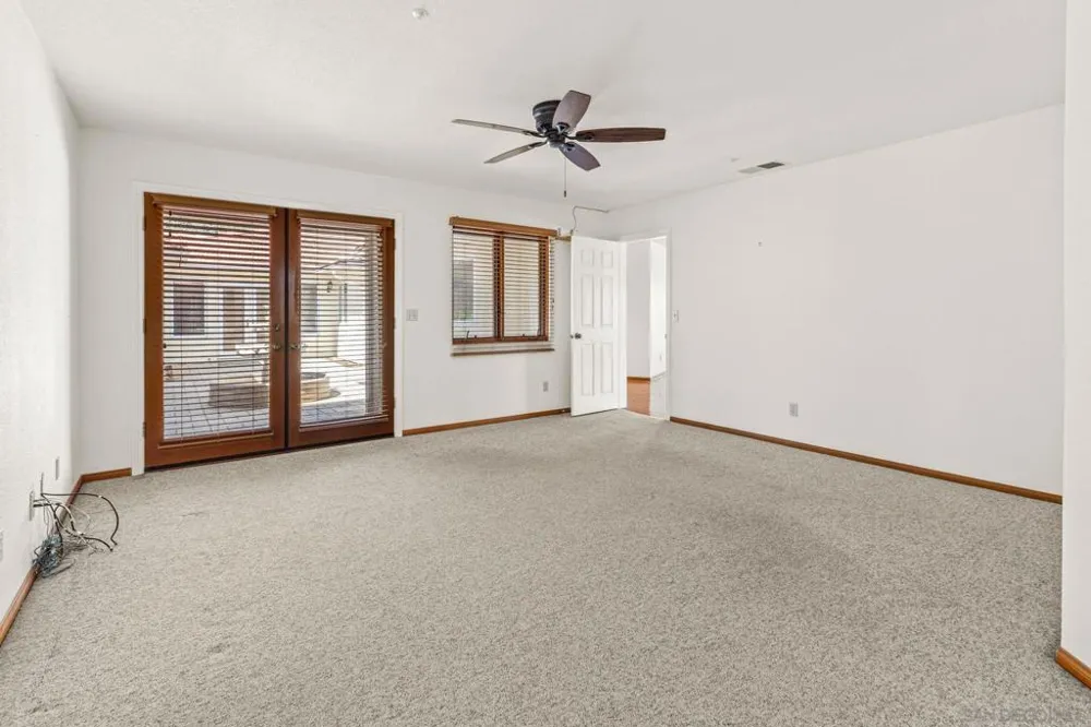 25090 Oakana Ramona, CA 92065