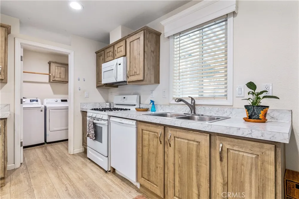 22 Arroyo #22 Paso Robles, CA 93446