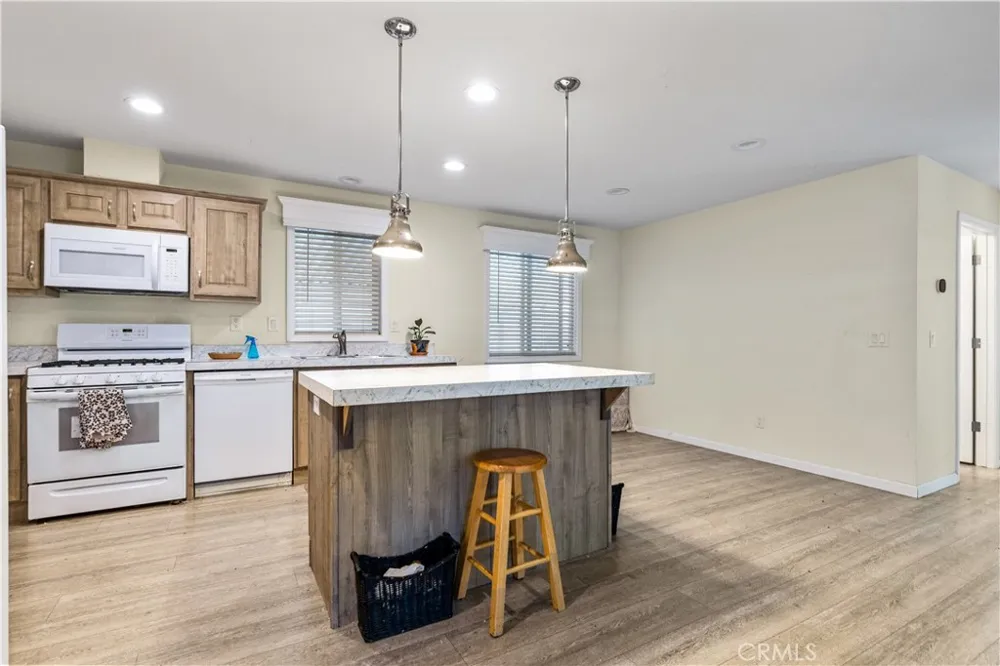 22 Arroyo #22 Paso Robles, CA 93446