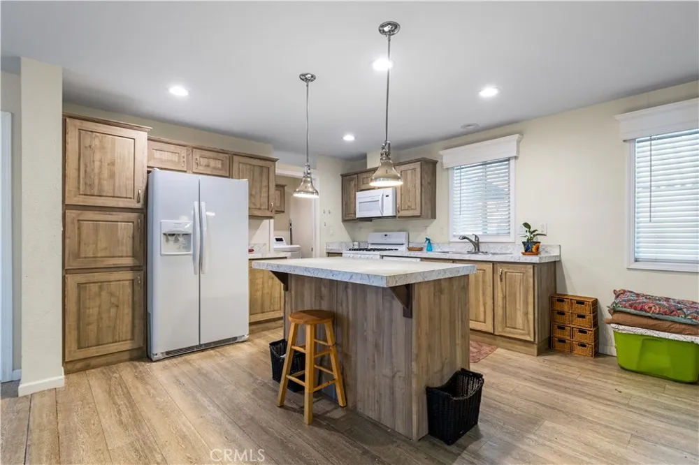22 Arroyo #22 Paso Robles, CA 93446