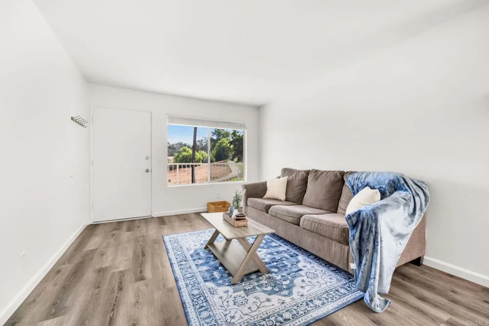 27739 Mountain Meadow Road #8 Escondido, CA 92027