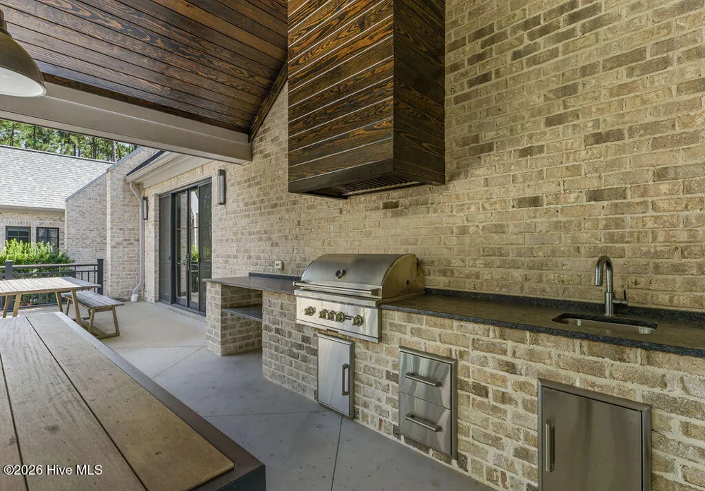40 Cherry Hill Drive Pinehurst, NC 28374