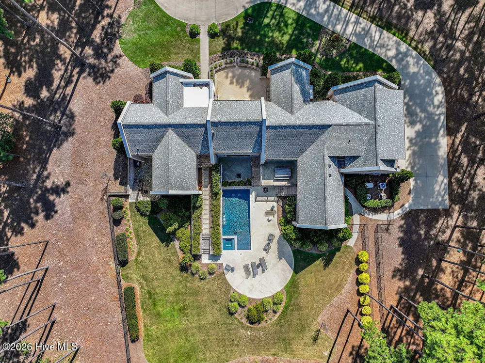 40 Cherry Hill Drive Pinehurst, NC 28374