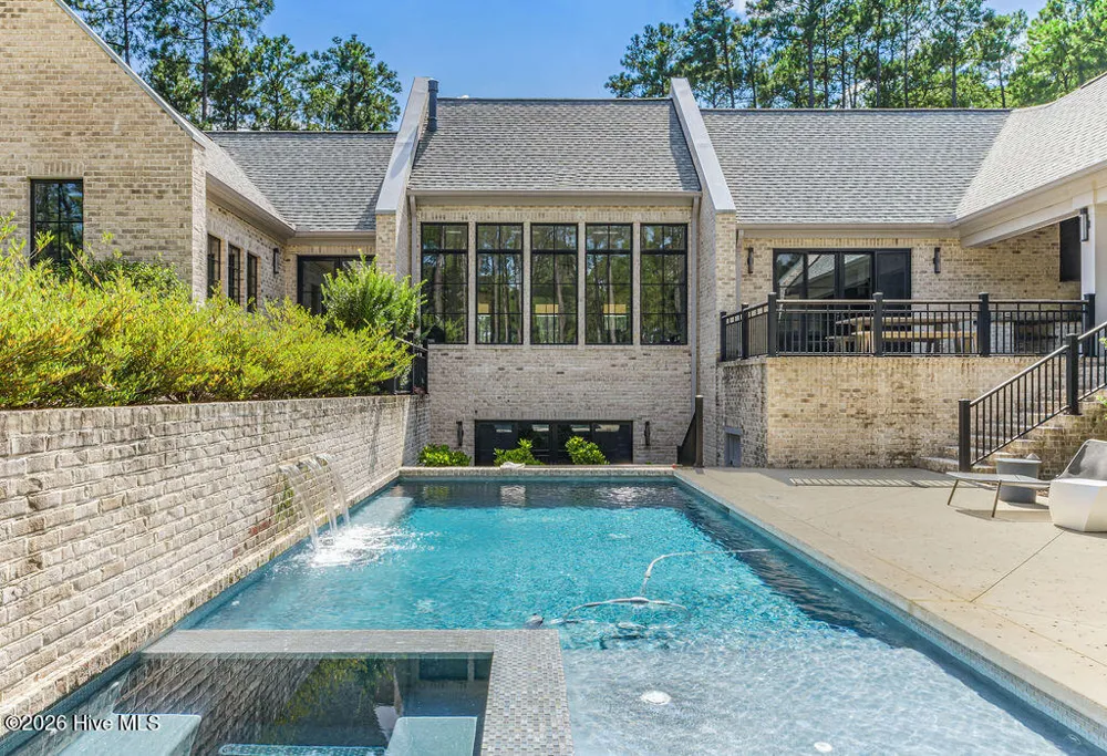 40 Cherry Hill Drive Pinehurst, NC 28374