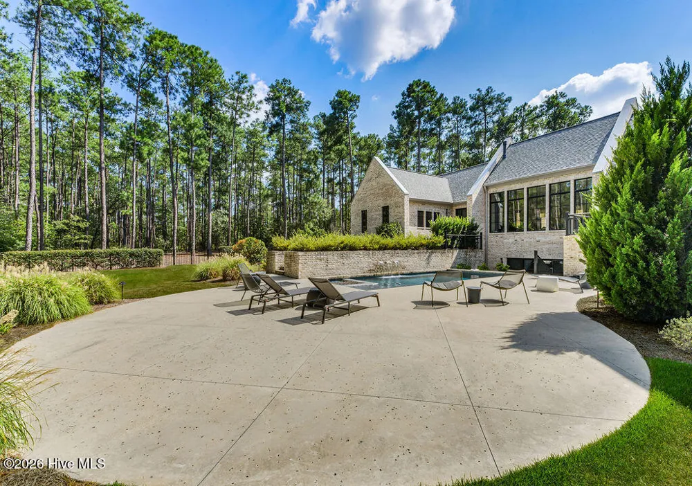 40 Cherry Hill Drive Pinehurst, NC 28374