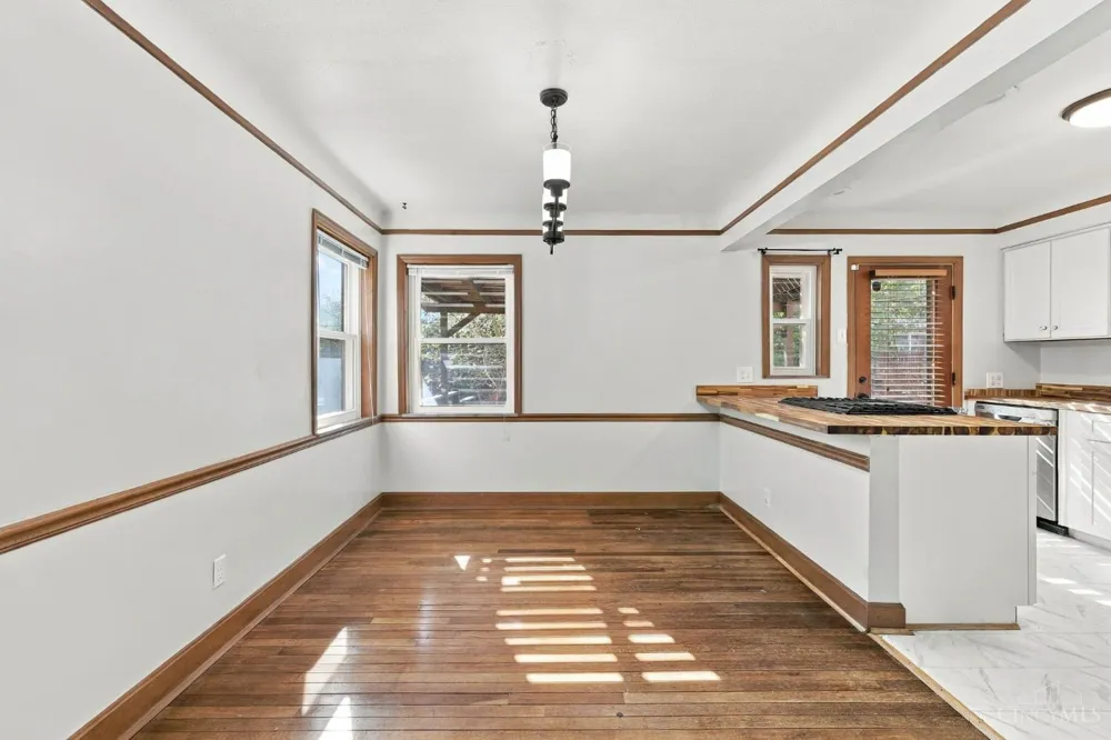 949 Winsray Court Springfield, OH 45224