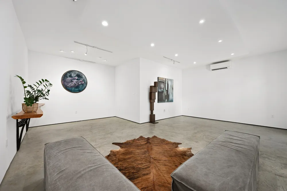 2300 Rae Dell Avenue Austin, TX 78704