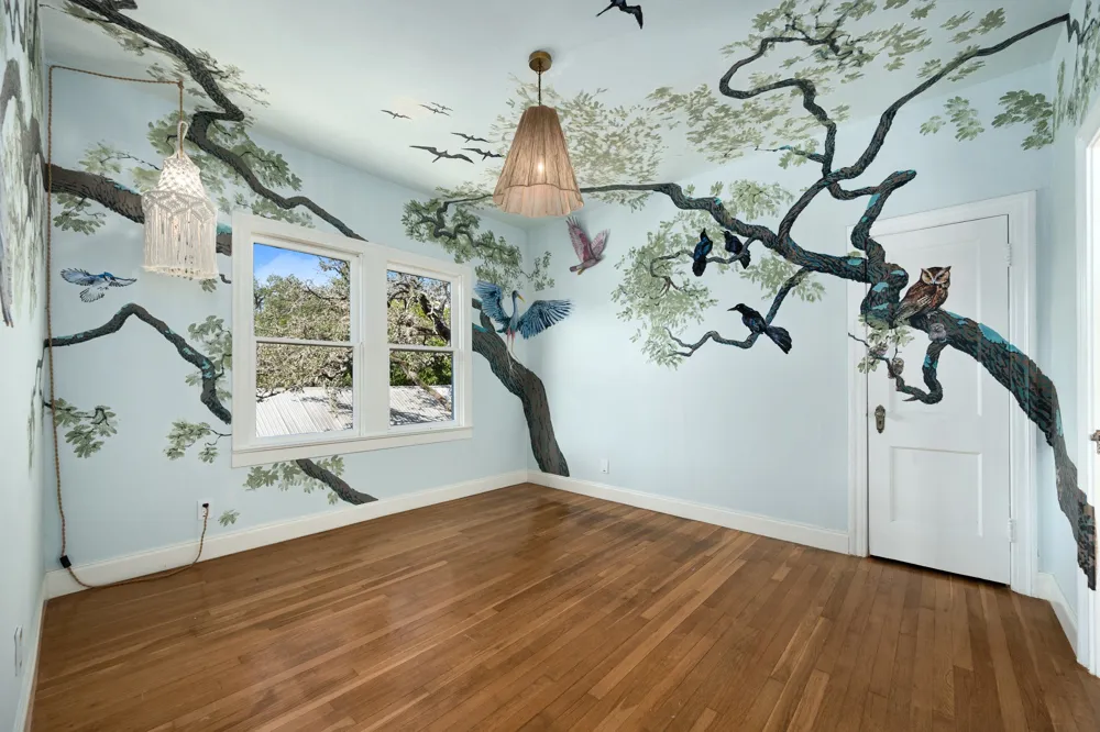 2300 Rae Dell Avenue Austin, TX 78704